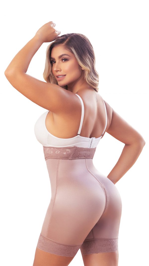 Lycra boned garment with clasp and invisible butt lift